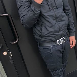 Meet your Posher, Mike